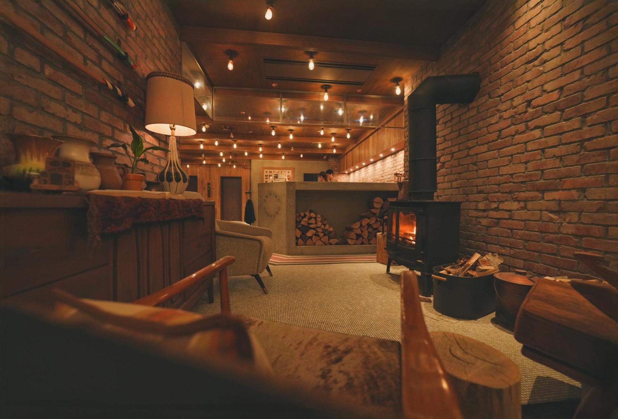 Unwind Hotel & Bar Сапоро Екстериор снимка